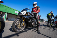 enduro-digital-images;event-digital-images;eventdigitalimages;mallory-park;mallory-park-photographs;mallory-park-trackday;mallory-park-trackday-photographs;no-limits-trackdays;peter-wileman-photography;racing-digital-images;trackday-digital-images;trackday-photos